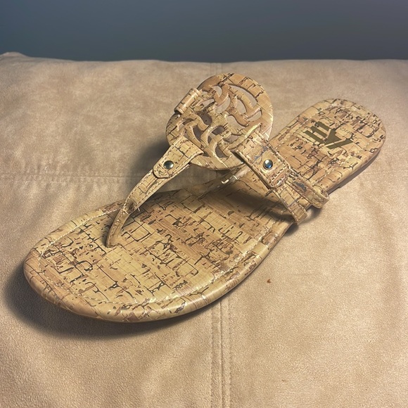 COPY - American Eagle Sandals - Picture 5 of 8